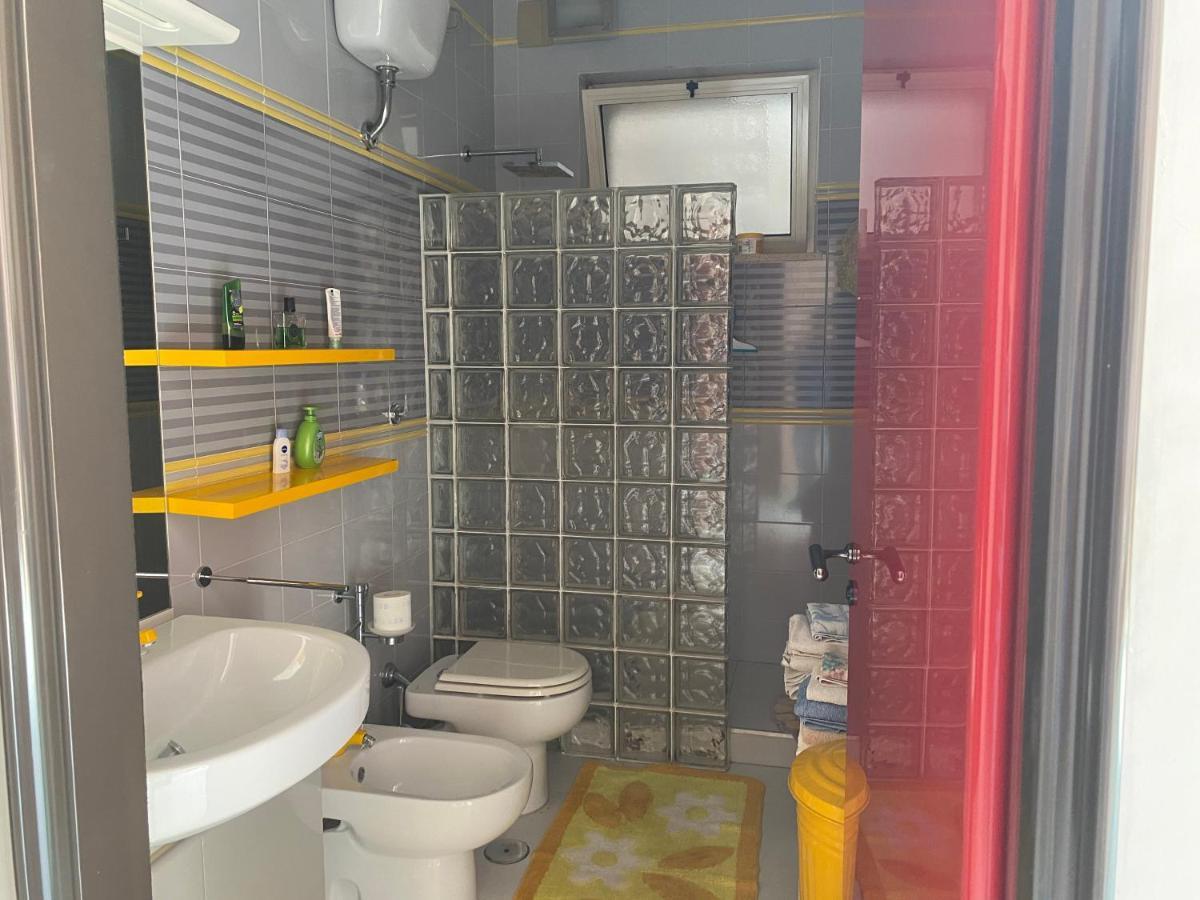 Dimora Nina Bed & Breakfast Sannicandro di Bari ภายนอก รูปภาพ